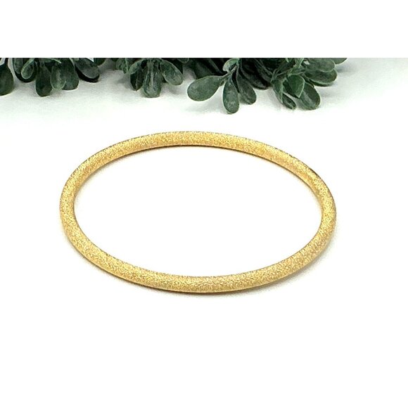 Gold Tone Textured Bangle Bracelet Jewelry see description - Picture 1 of 4